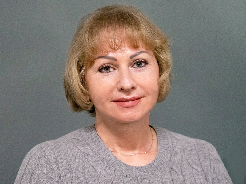 Marina Denisov  